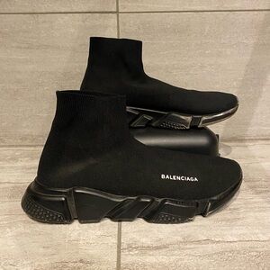 Balenciaga Speed recycled Knit Sneakers in Black